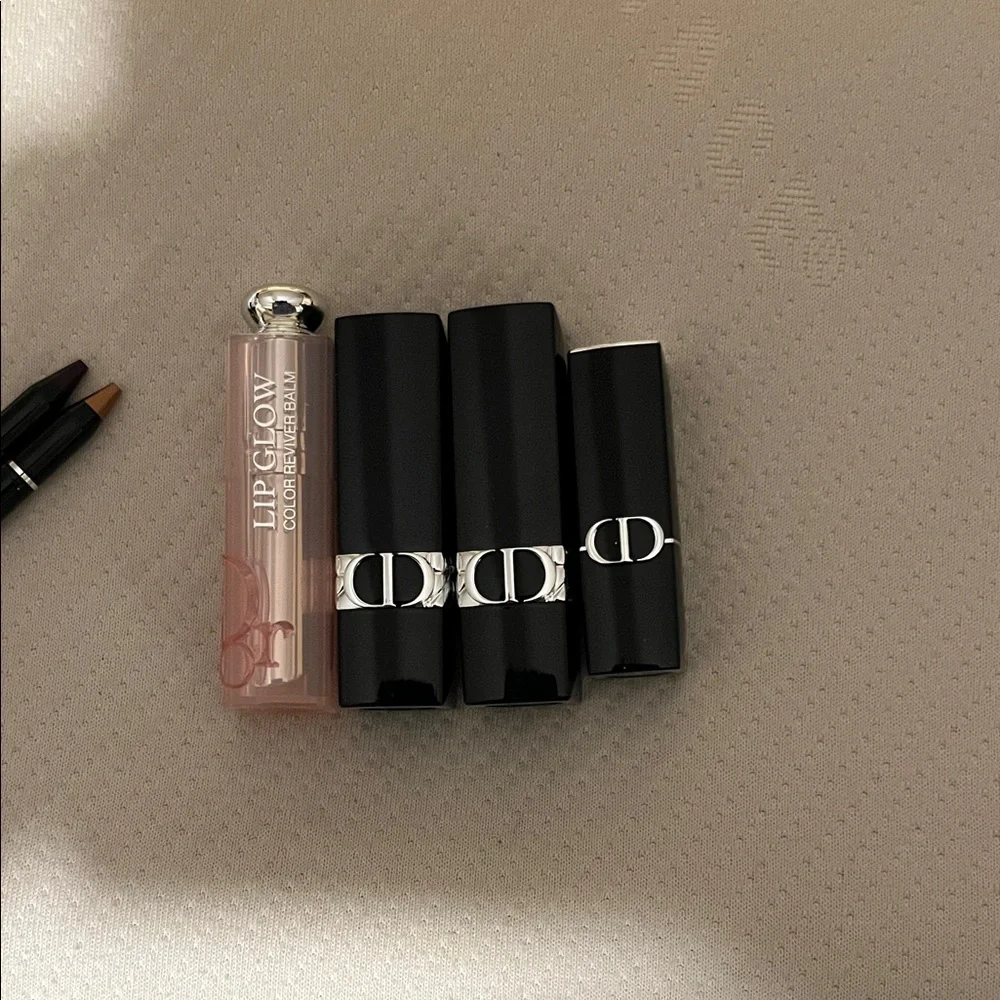 Dior Black Makeup Bag w/gold trim 4 lipsticks 2 eyeliners mirror makeup brush - Picture 5 of 12